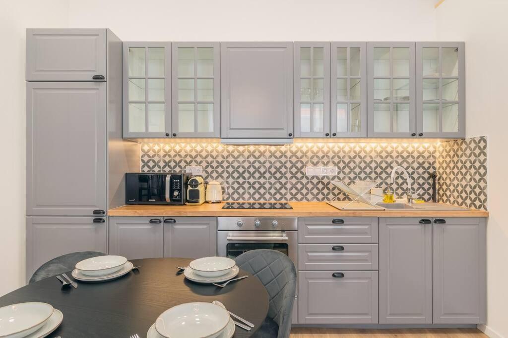 Budapest Design Condo By Nw Buitenkant foto